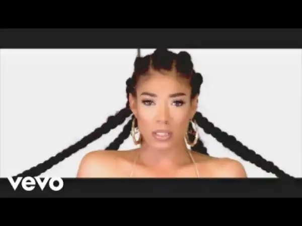 Video: Mila J - New Crib
